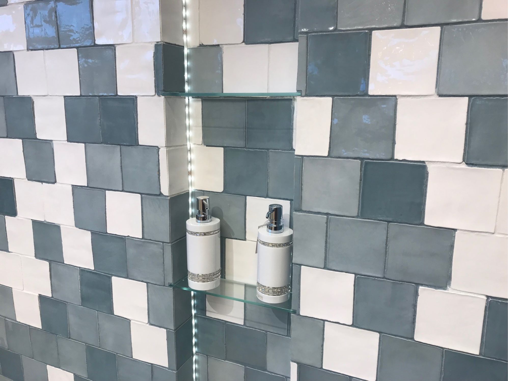COLOURS_1_G | Glens Falls Tile & Supplies