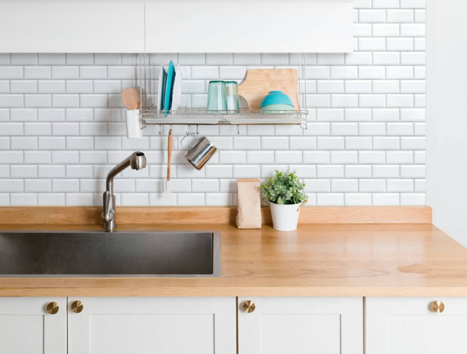 Mini Subway White Glazed Porcelain 2"x4" Mosaic | Glens Falls Tile & Supplies
