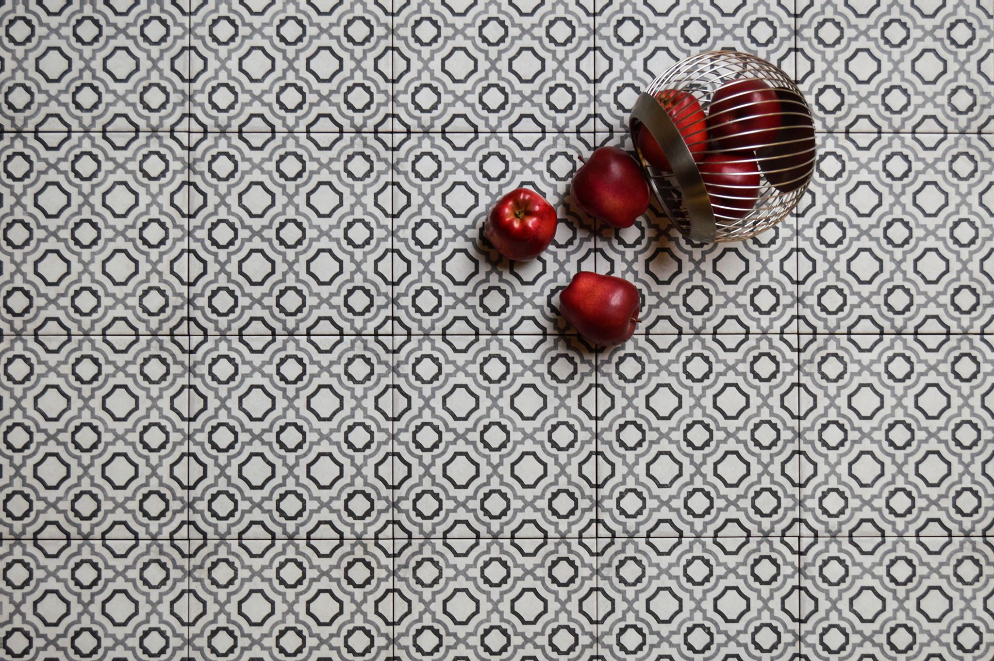 Tapestry Girona 9x9 | Glens Falls Tile & Supplies
